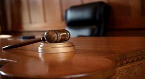قرار عاجل من المحكمة ضد زوج مذيعة شهيرة بشأن